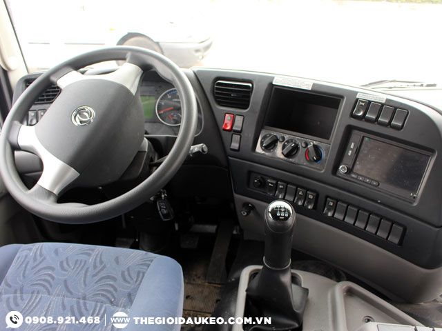 dongfeng-l375-noi-that-1